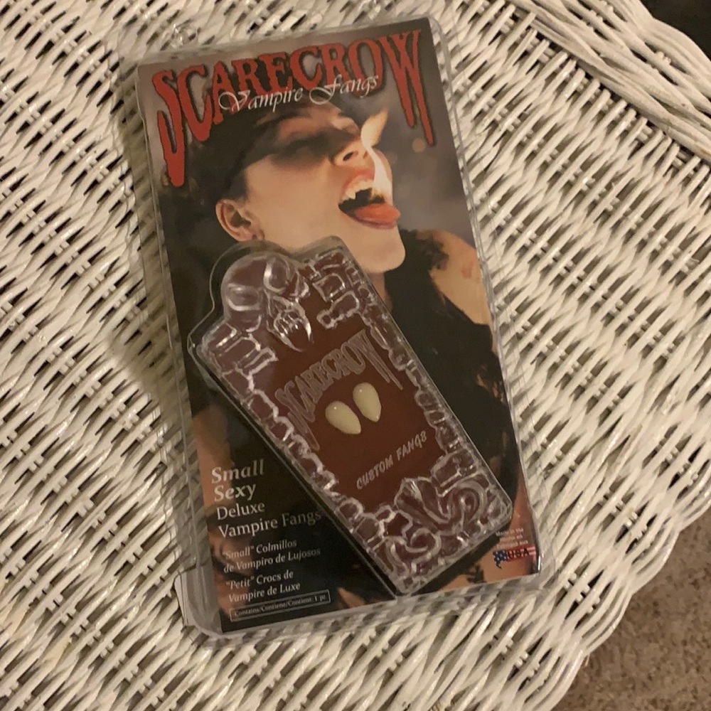 Vampire Fangs